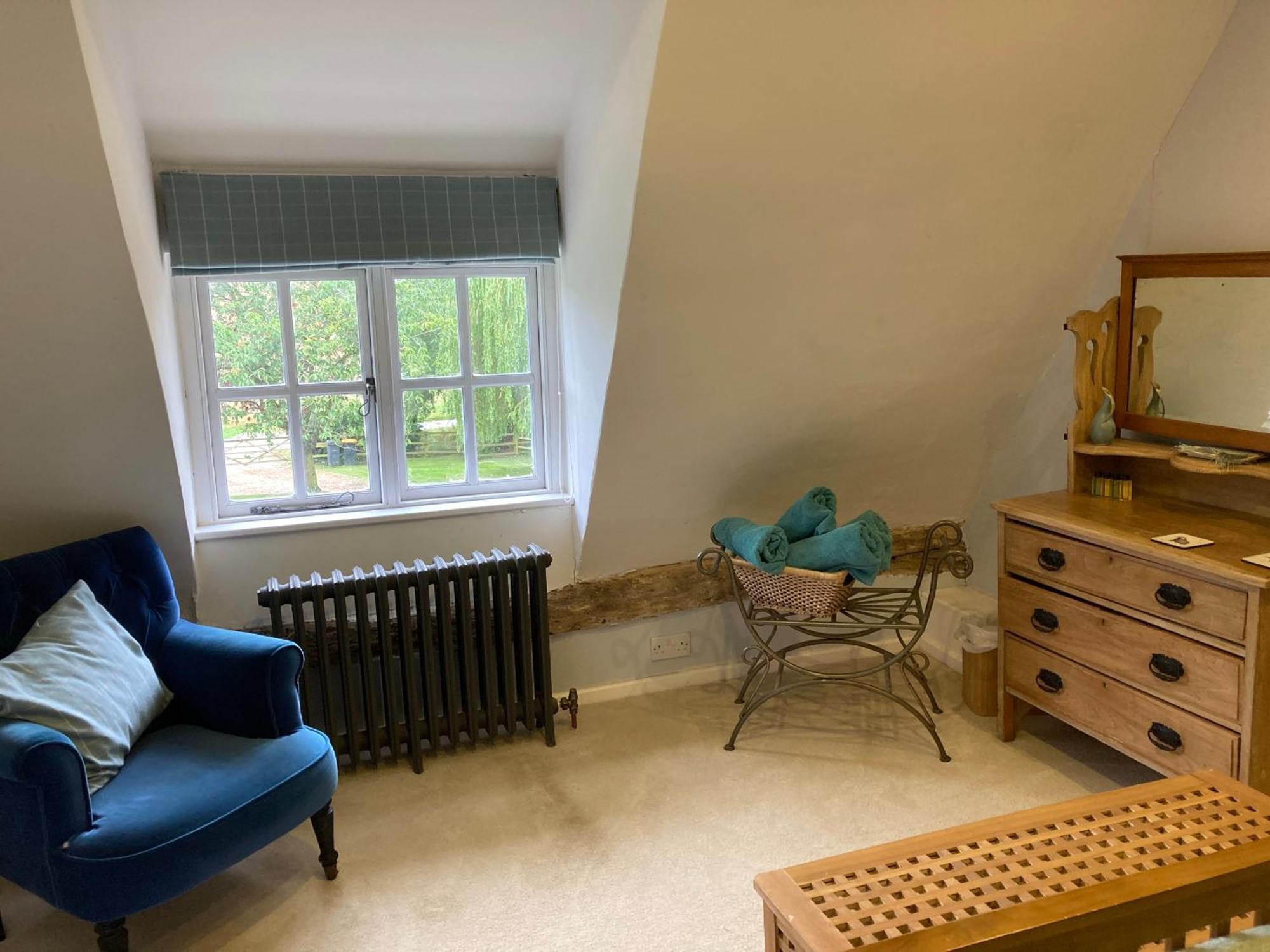 2 Beds & Living In Our Idyllic Country Cottage ベドフォード エクステリア 写真
